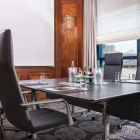 玛丽蒂姆汉诺威酒店 酒店 朗根哈根