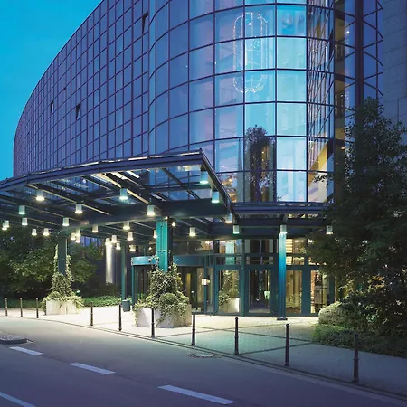 Отель Maritim Airport Hannover Лангенхаген