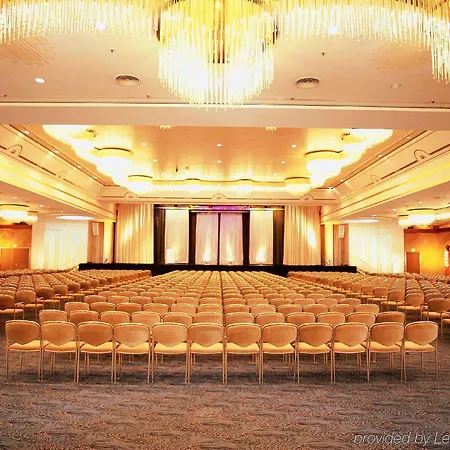 玛丽蒂姆汉诺威酒店 4*