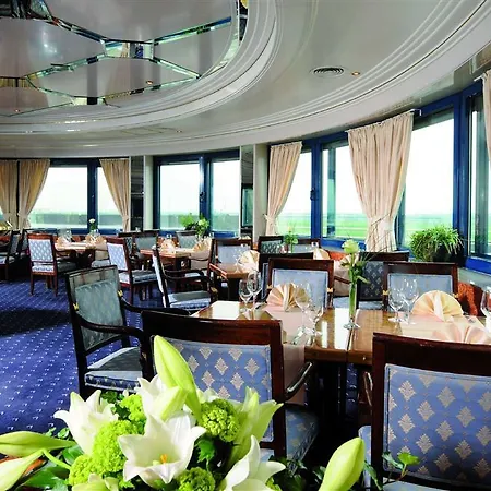 玛丽蒂姆汉诺威酒店 酒店 4*