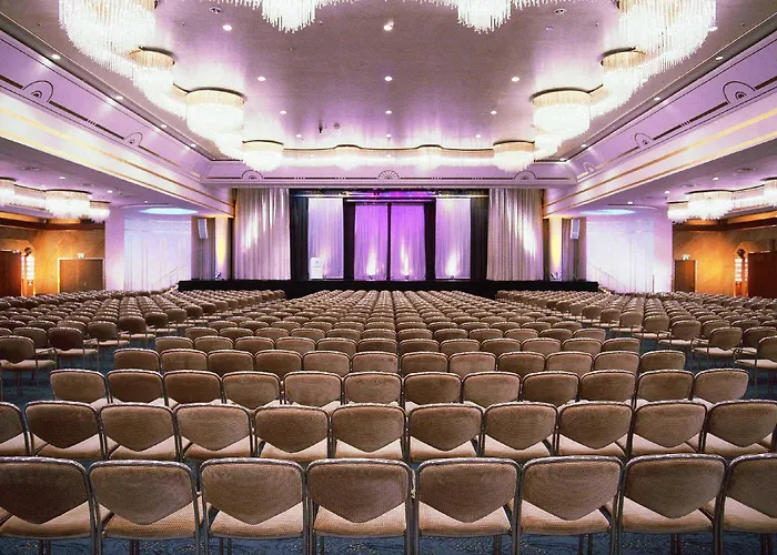 Maritim Airport Hannover 4* Лангенхаген