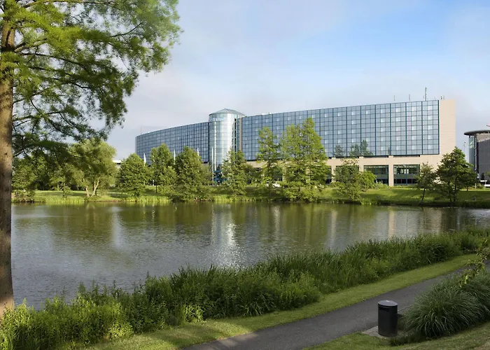 Отель Maritim Airport Hannover 4*